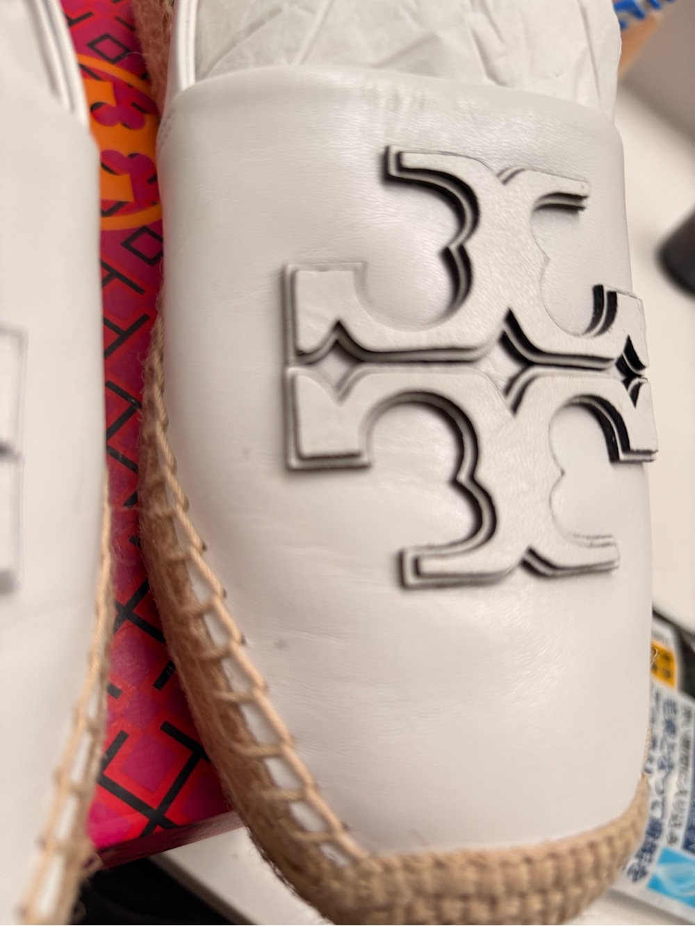 Tory Burch
INES PLATFORM ESPADRILLE - Picture 6 of 15
